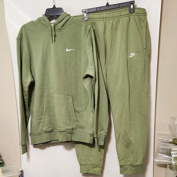 Nike Club Fleece Sweatsuit Men's Tracksuit Set Oil Green (BV2671-386) SIZE XLarg - Picture 1 of 9